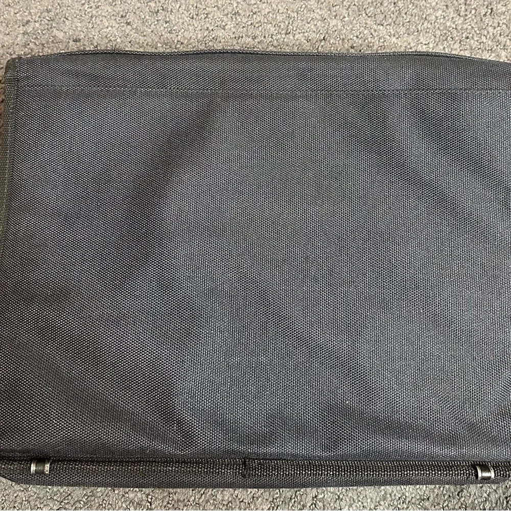 N/A vintage black